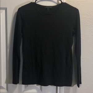 Black long sleeve tee